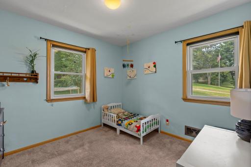 32-web-or-mls-3255 Hwy 55-116.jpg