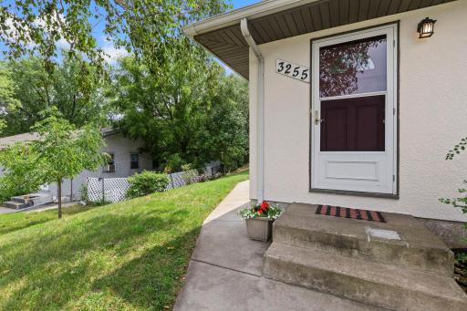 17-web-or-mls-3255 Hwy 55-243.jpg