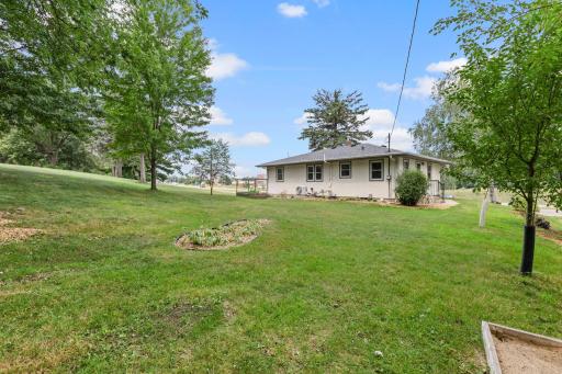 44-web-or-mls-3255 Hwy 55-203.jpg
