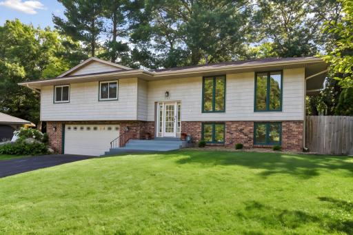 761 Torchwood Court, New Brighton, MN 55112