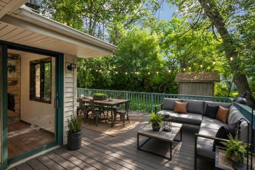Deck - virtually staged
