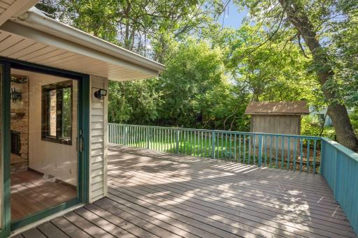 Deck vacant