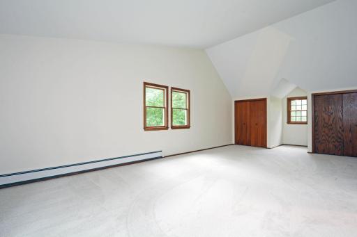 XL primary bedroom