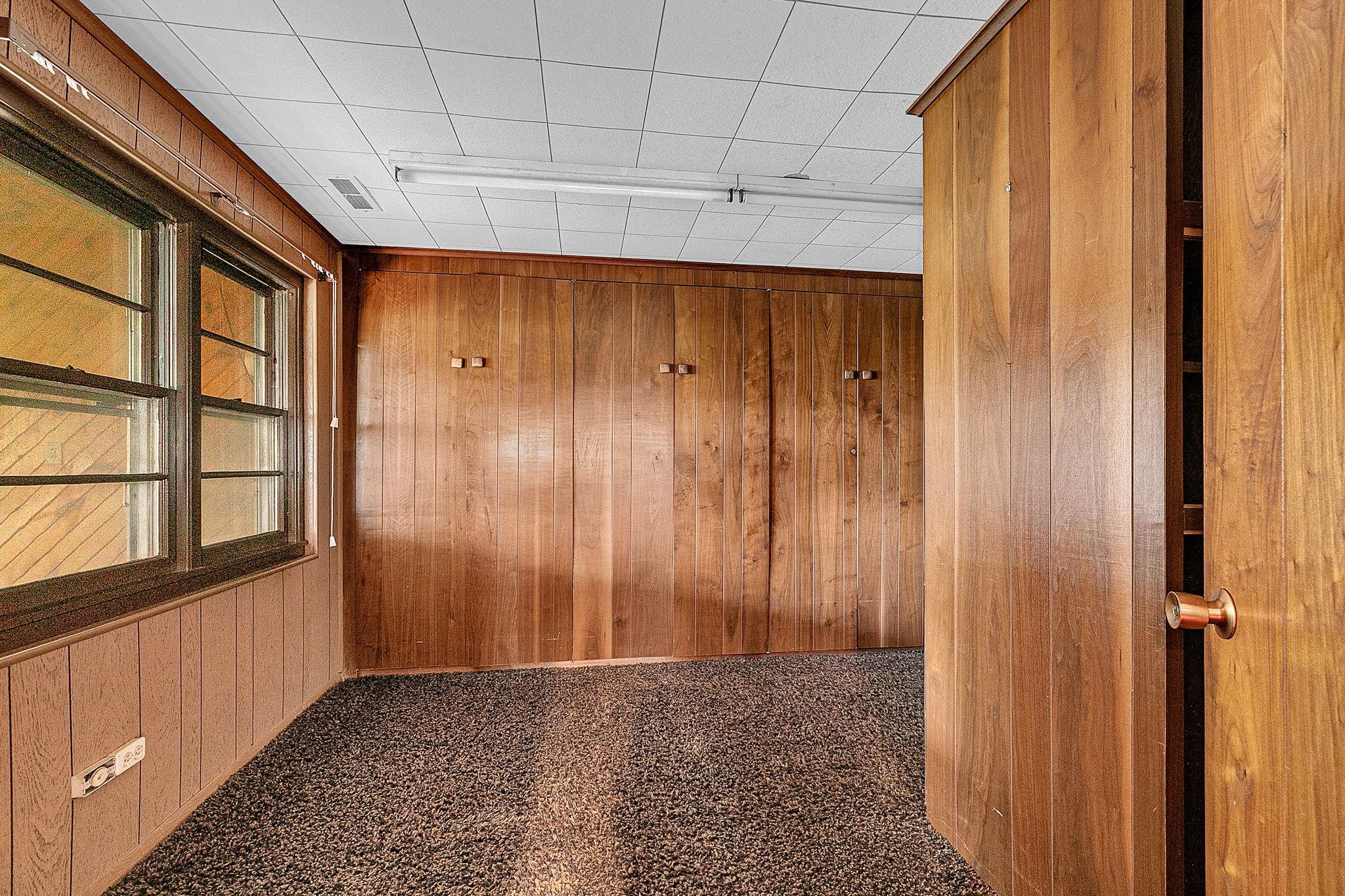 Flex Room - Office Space - Storage Room - Lots of Options