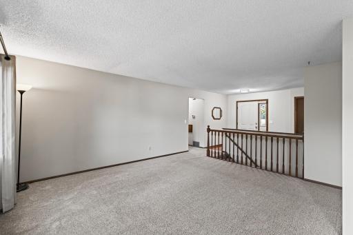 05_12912_18th_Ave_S5_mls.jpg