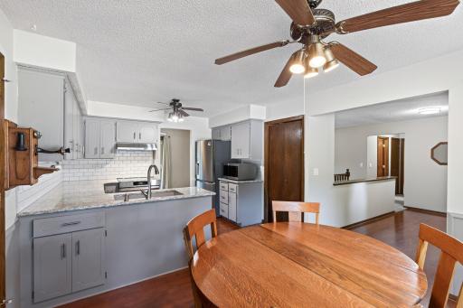 13_12912_18th_Ave_S13_mls.jpg