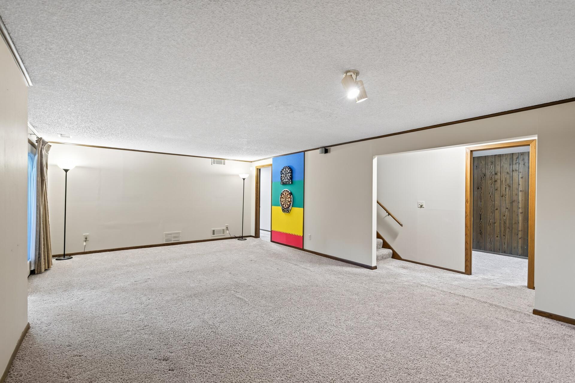 32_12912_18th_Ave_S32_mls.jpg
