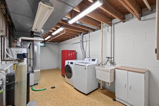 39_12912_18th_Ave_S39_mls.jpg
