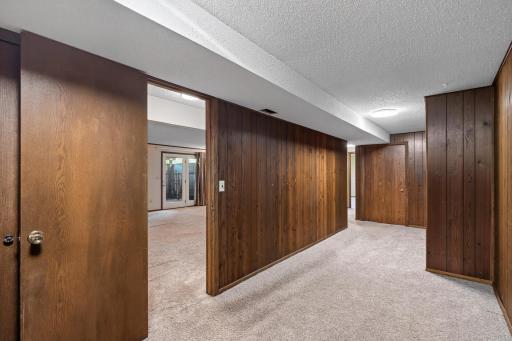 33_12912_18th_Ave_S33_mls.jpg