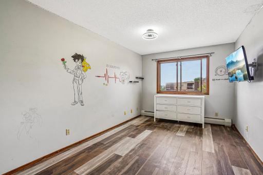 20-web-or-mls-41st Ave 302-S1107-020.jpg
