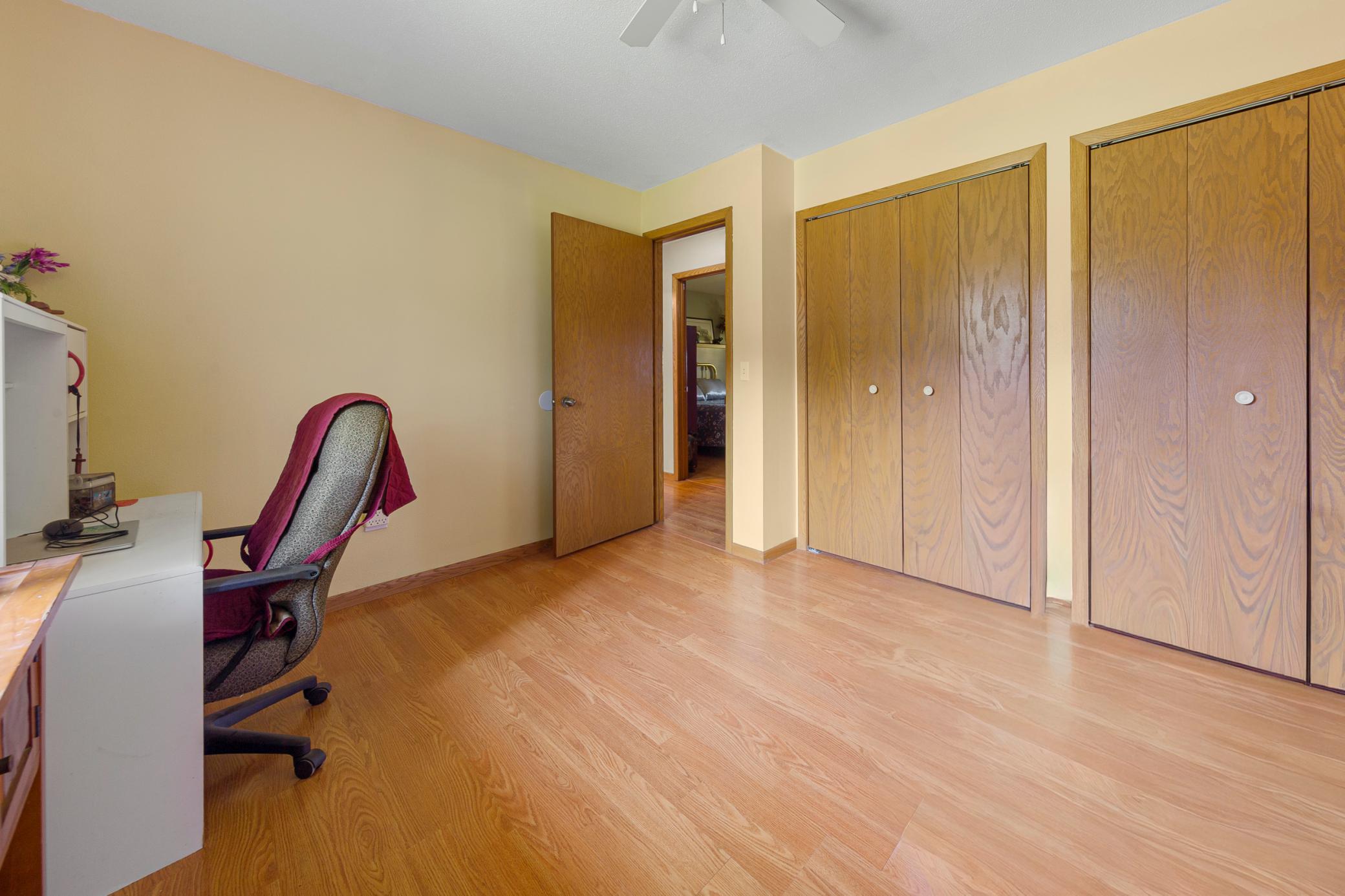 25 bedroom 2.jpg