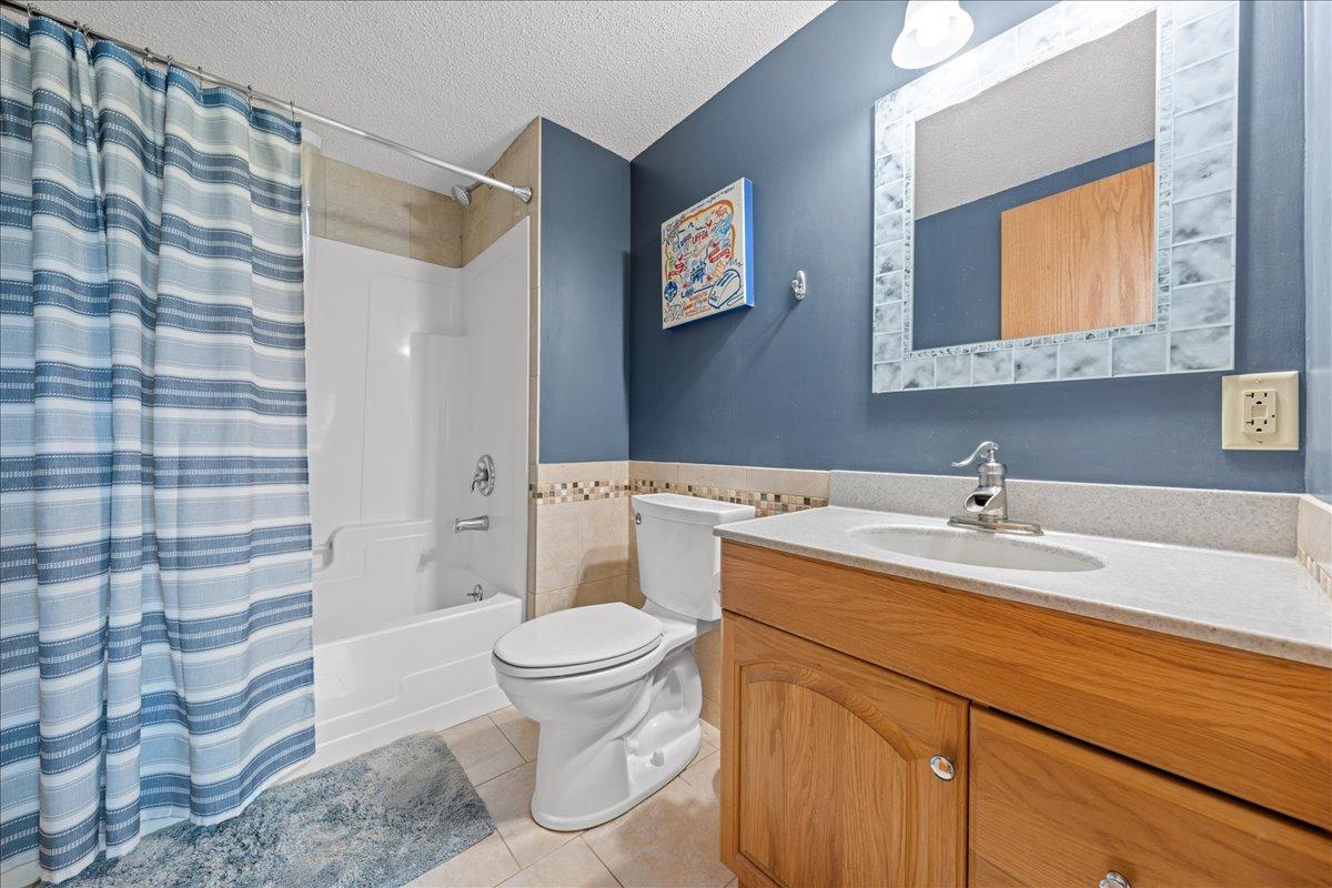 Full bath lower level