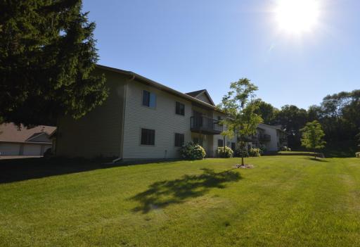 1585 Cohansey Street, 101, Saint Paul, MN 55117