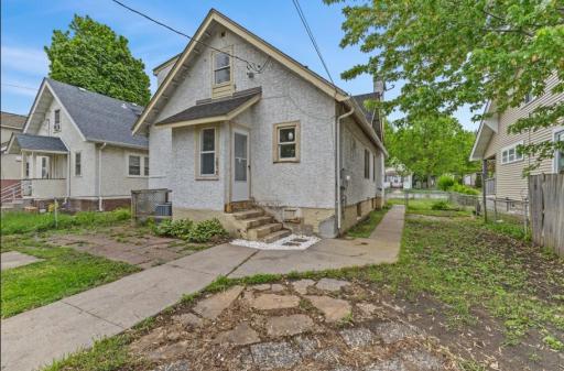 2915 Logan Avenue N, Minneapolis, MN 55411