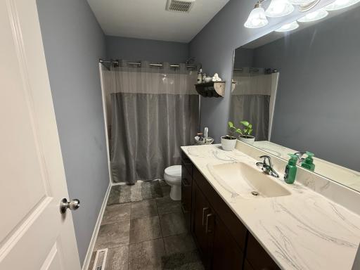 506 3rd Street SE, Hayfield, MN 55940