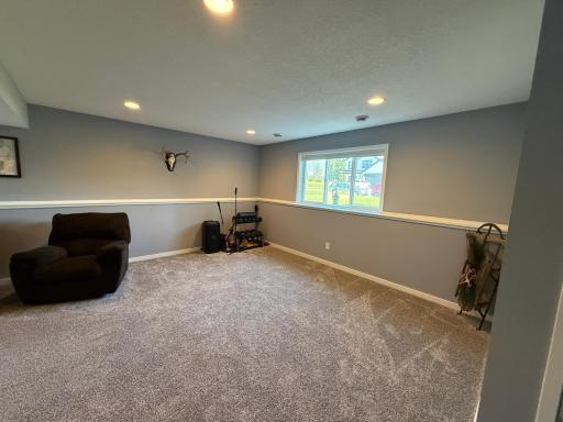 506 3rd Street SE, Hayfield, MN 55940