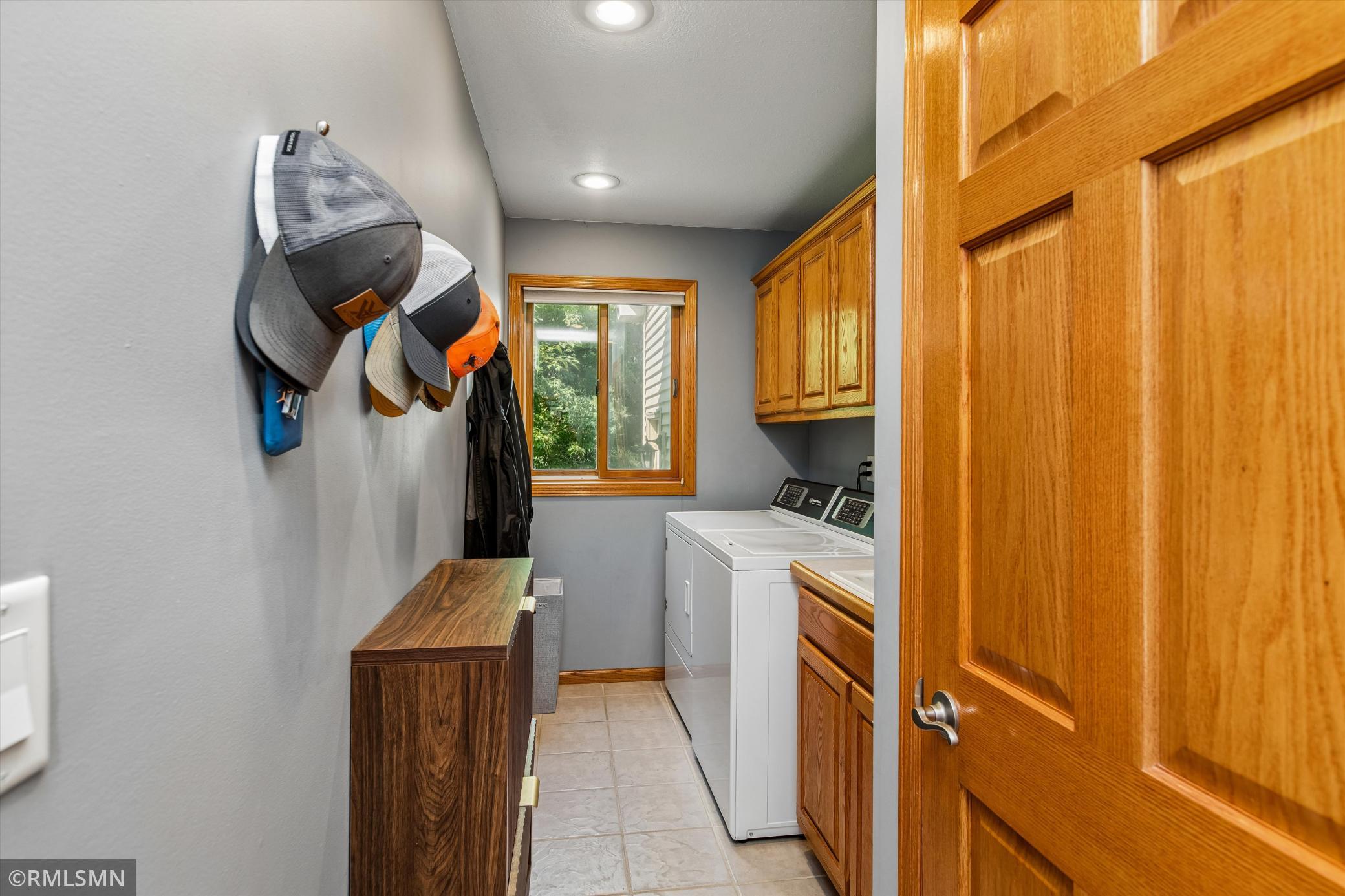 Laundry/mud room area