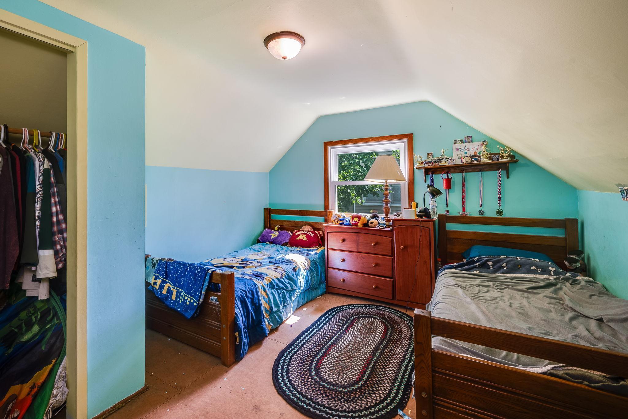 319 E 10th St Blue Earth MN-21.jpg