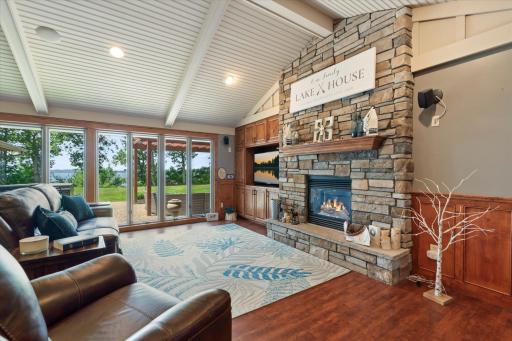 22617 Hole In The Day Drive, Nisswa, MN 56468
