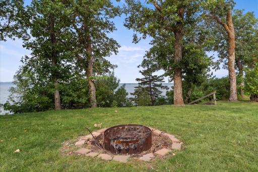 22617 Hole In The Day Drive, Nisswa, MN 56468
