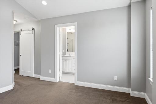 8348 Jonquil Lane N, Osseo, MN 55369