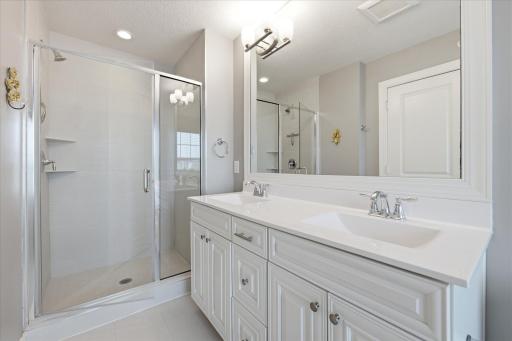 8348 Jonquil Lane N, Osseo, MN 55369