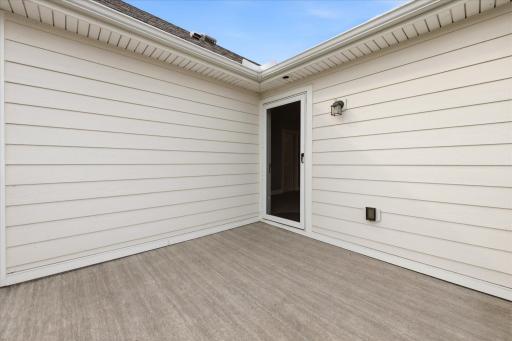 8348 Jonquil Lane N, Osseo, MN 55369
