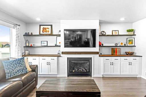 2420 Harbor Lane, West Fargo, ND 58078