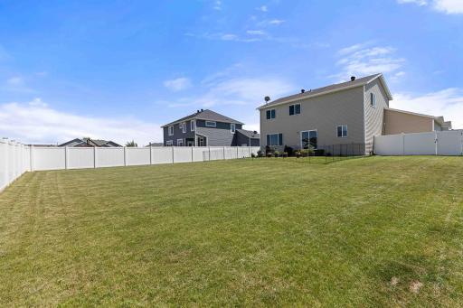 2420 Harbor Lane, West Fargo, ND 58078