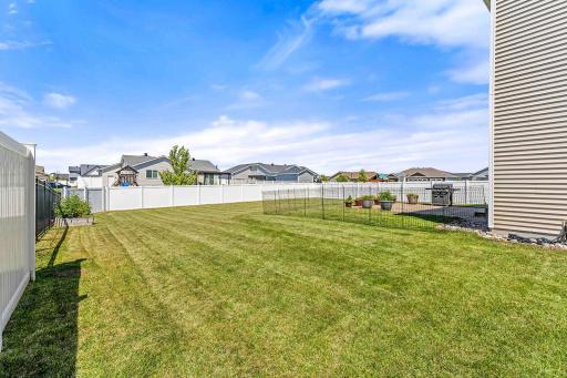 2420 Harbor Lane, West Fargo, ND 58078