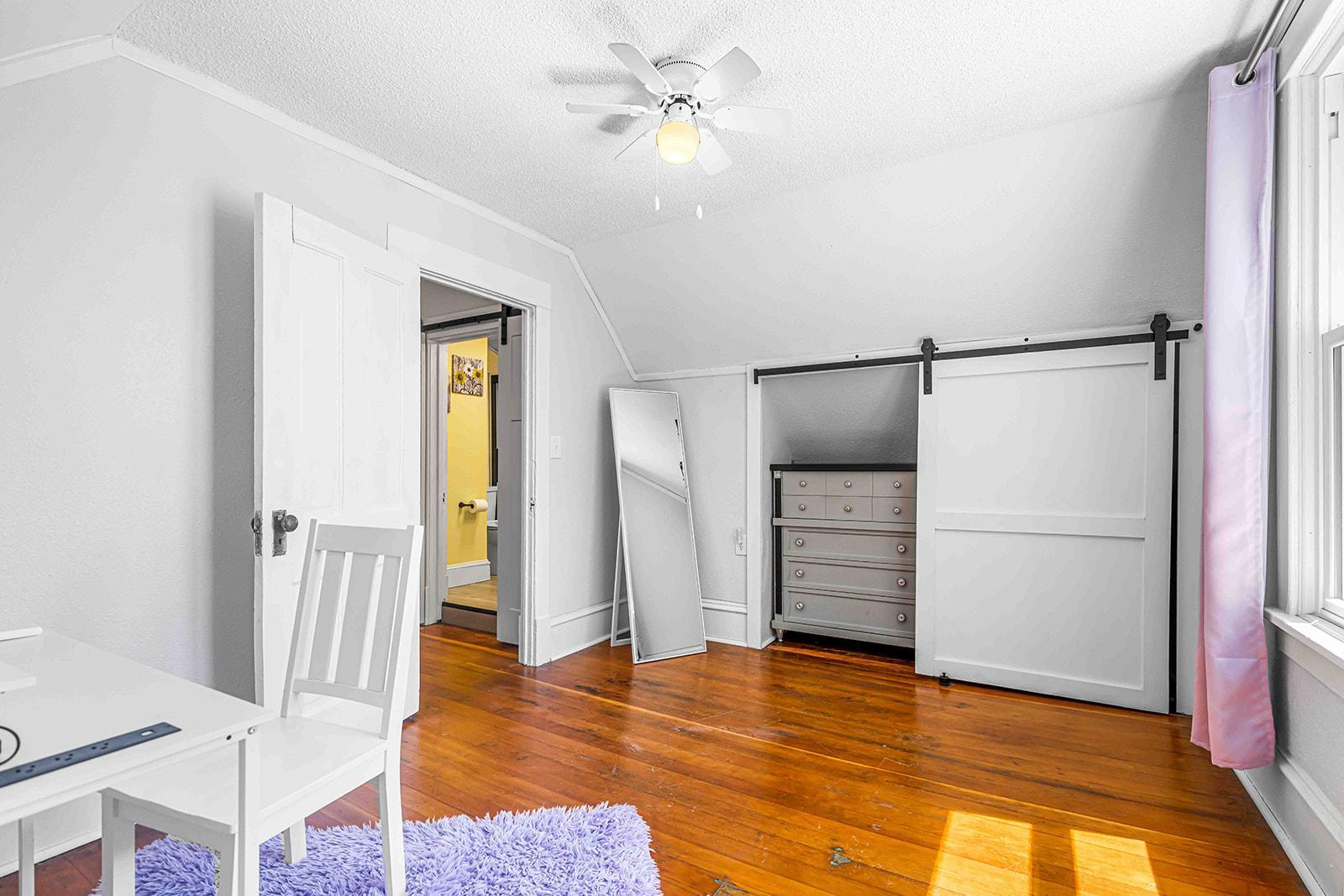 Bedroom