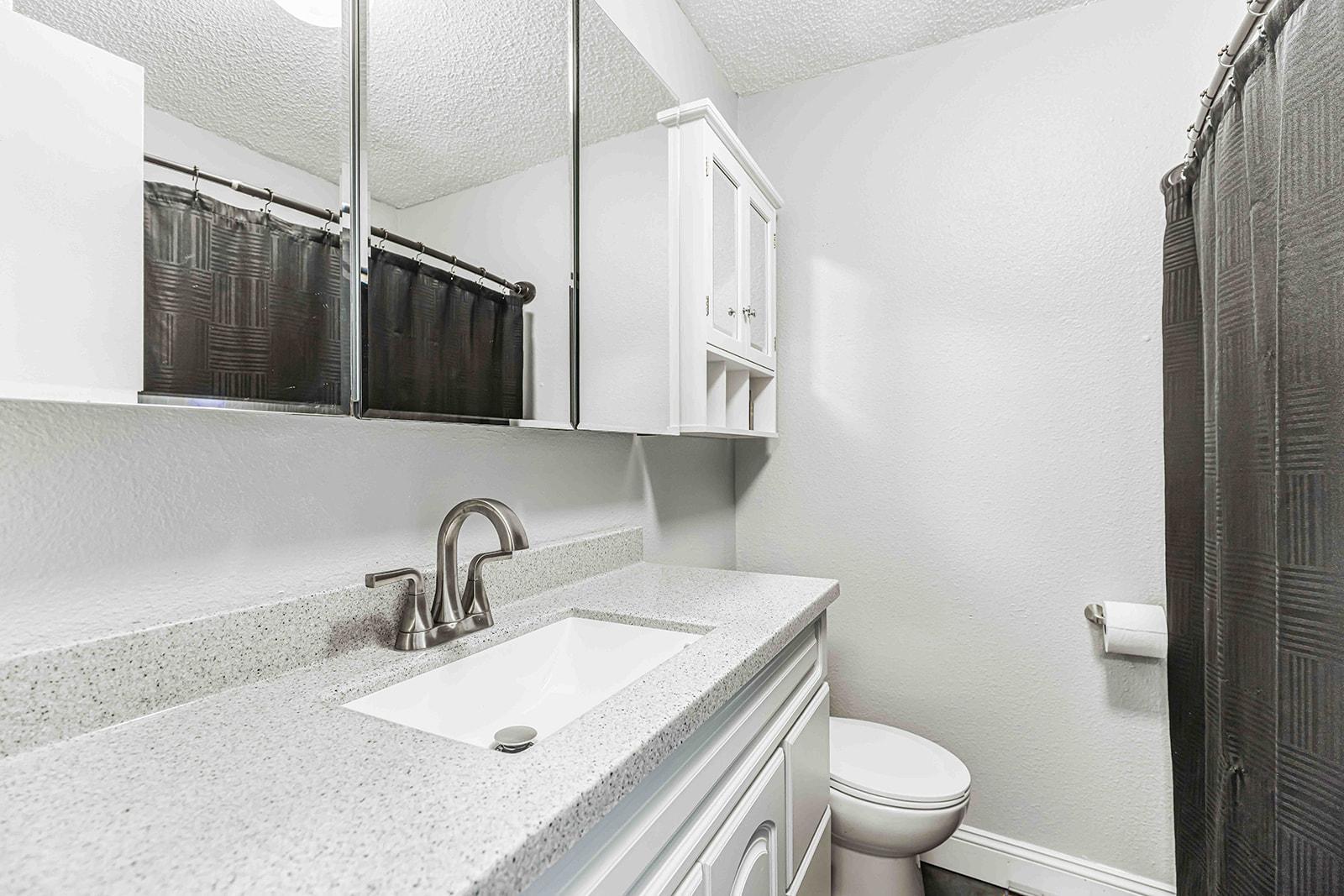 Main Floor Bathroom