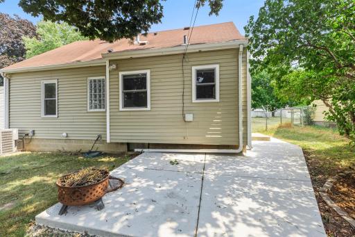 49-web-or-mls-6712 Washburn Ave S-147.jpg
