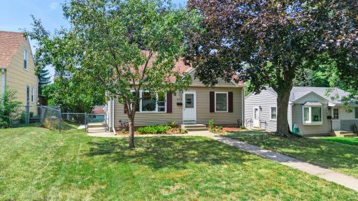 6712 Washburn Avenue S, Minneapolis, MN 55423