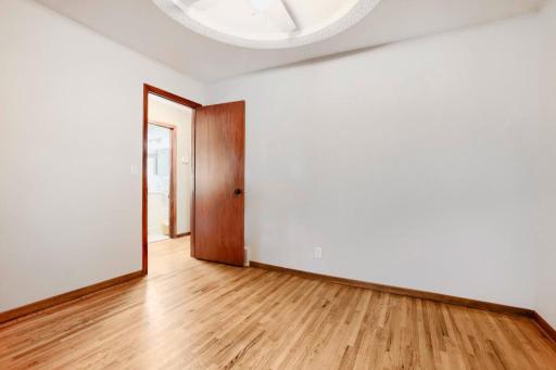 558 113th Lane - MLS Sized - 020 - 20 Bedroom.jpg