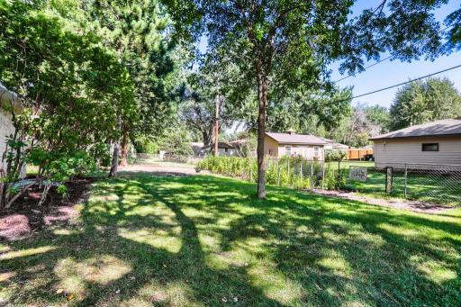 558 113th Lane - MLS Sized - 022 - 22 Exterior Rear.jpg