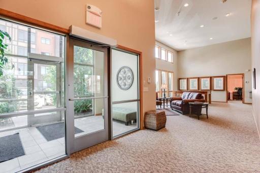 1070 Grandview Court NE, 406, Columbia Heights, MN 55421