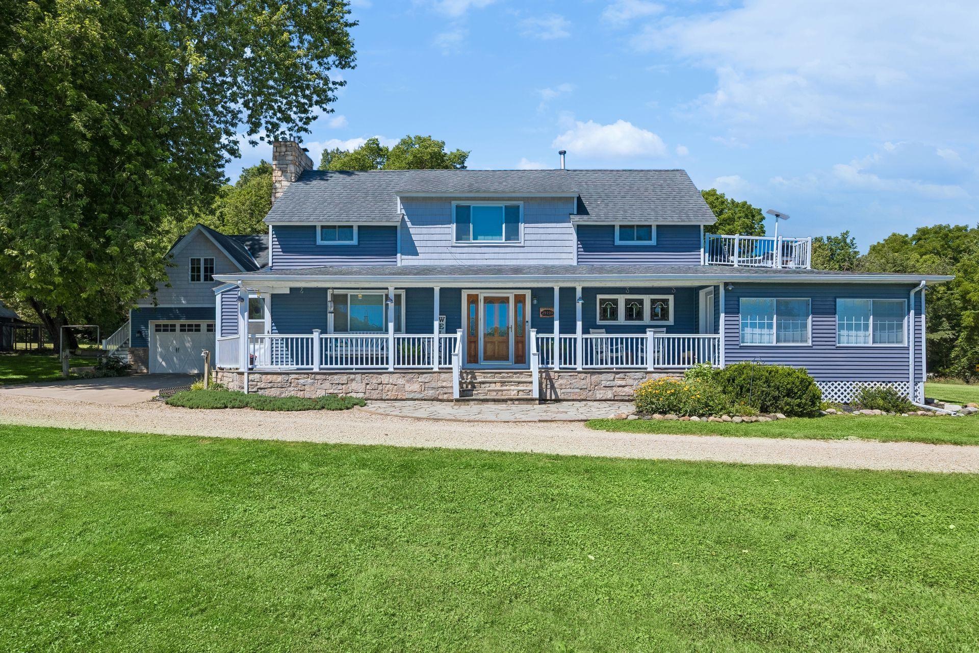 Welcome to 29190 Sunset Trail!