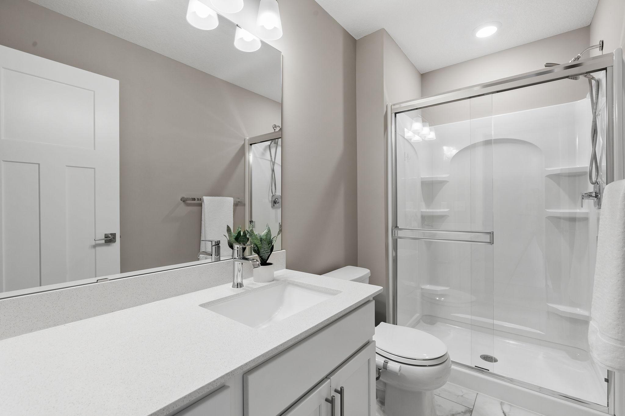 Upper level full bathroom