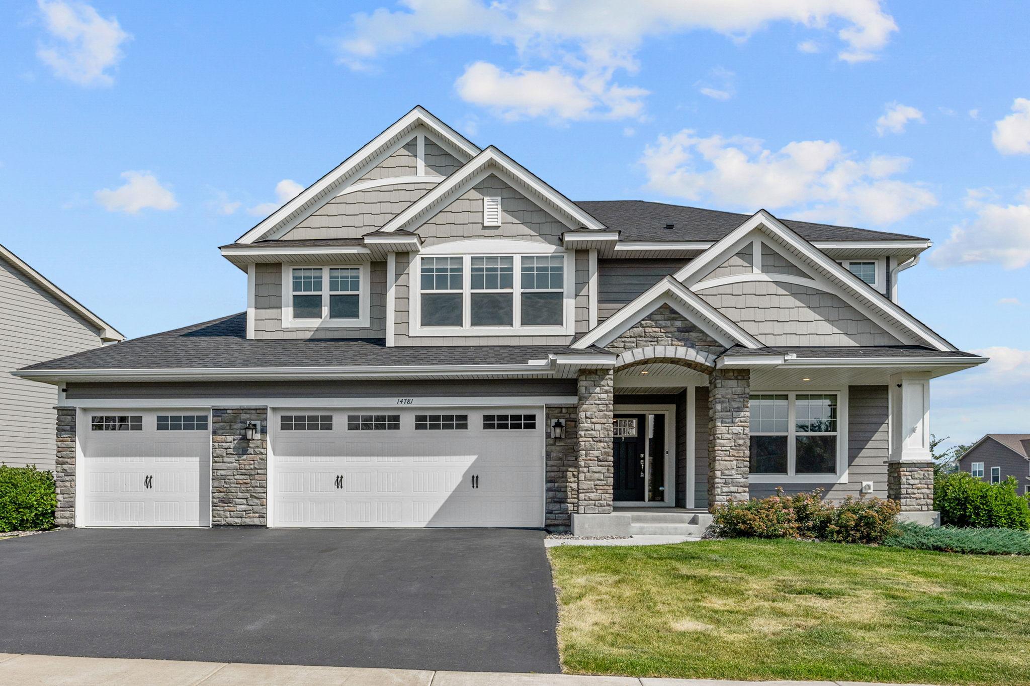 Welcome to 14781 109th Ave N