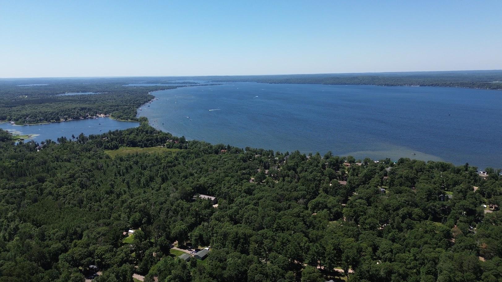 Situated between Gull Lake and Round Lake.
