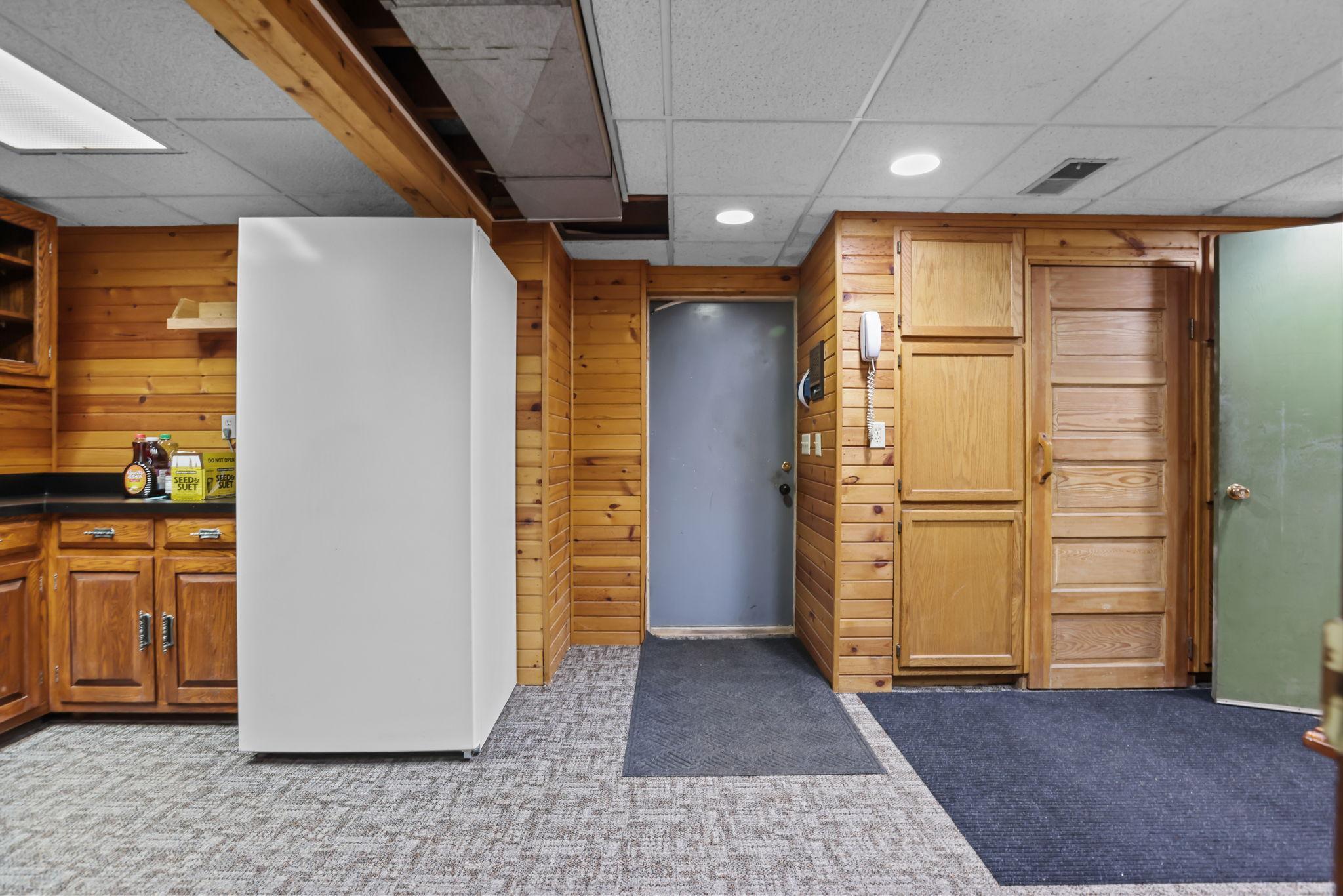 Lower level entry.