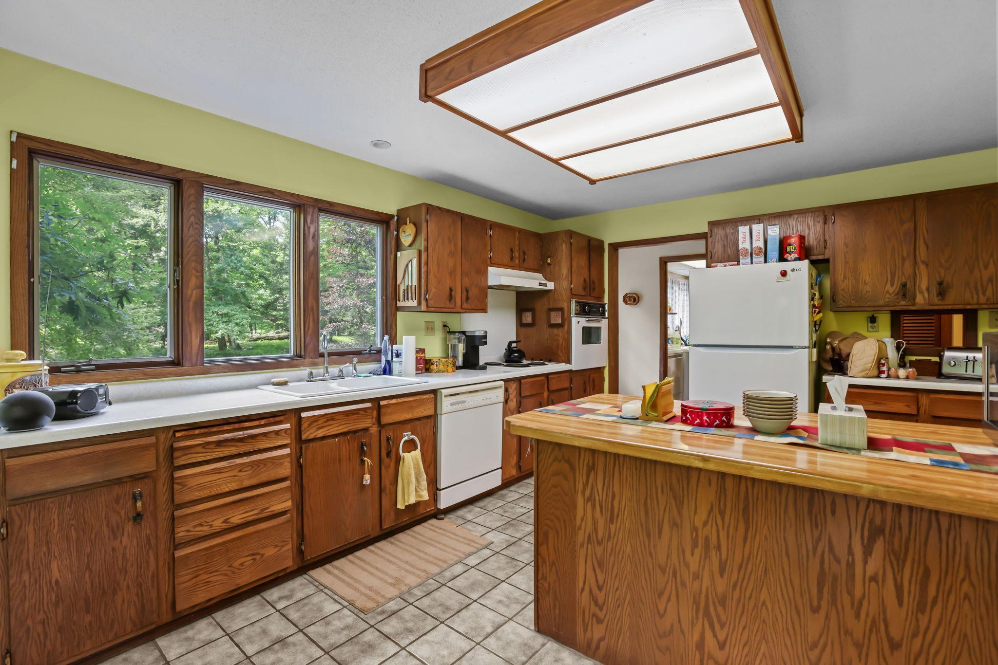 Kitchen and island area.