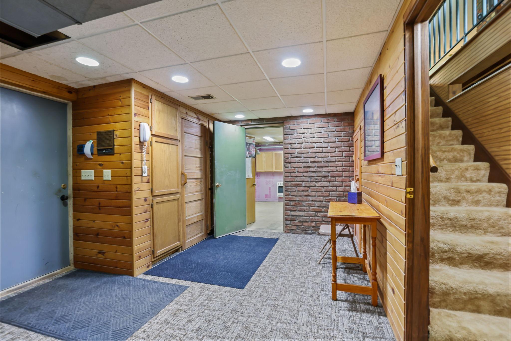 Bonus room / breezeway to workshop / garage.