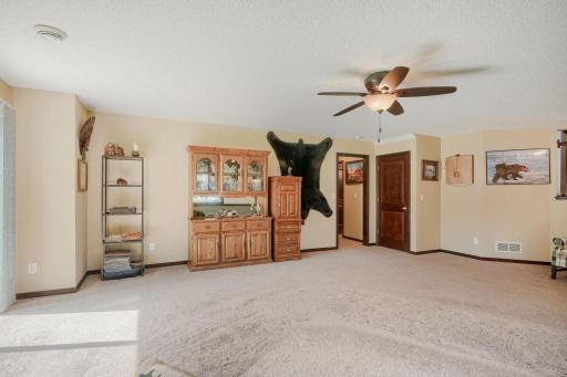 5833 212th St N - Web Quality - 015 - 15 Family Room.jpg