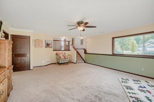 5833 212th St N - Web Quality - 016 - 16 Family Room.jpg