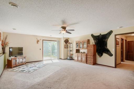 5833 212th St N - Web Quality - 014 - 14 Family Room.jpg