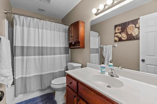 106 Garner Circle, Montrose, MN 55363
