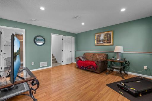 106 Garner Circle, Montrose, MN 55363