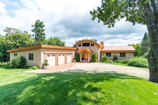 30960 Old Mill Road, La Crescent, MN 55947
